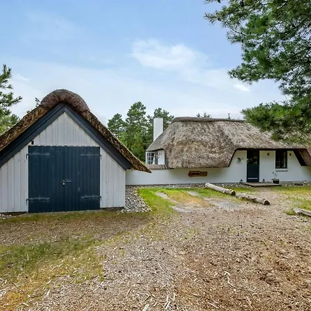 Lilo - 1km From The Sea In Western Jutland By Interhome * Blåvand