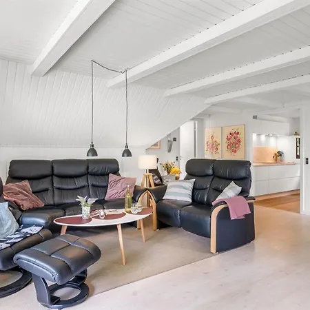 Lilo - 1km From The Sea By Interhome Blåvand