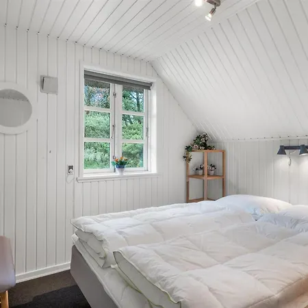 Lilo - 1km From The Sea By Interhome *