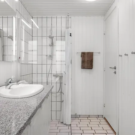 Lilo - 1km From The Sea By Interhome *