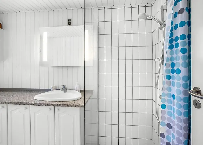 Lilo - 1km From The Sea By Interhome *